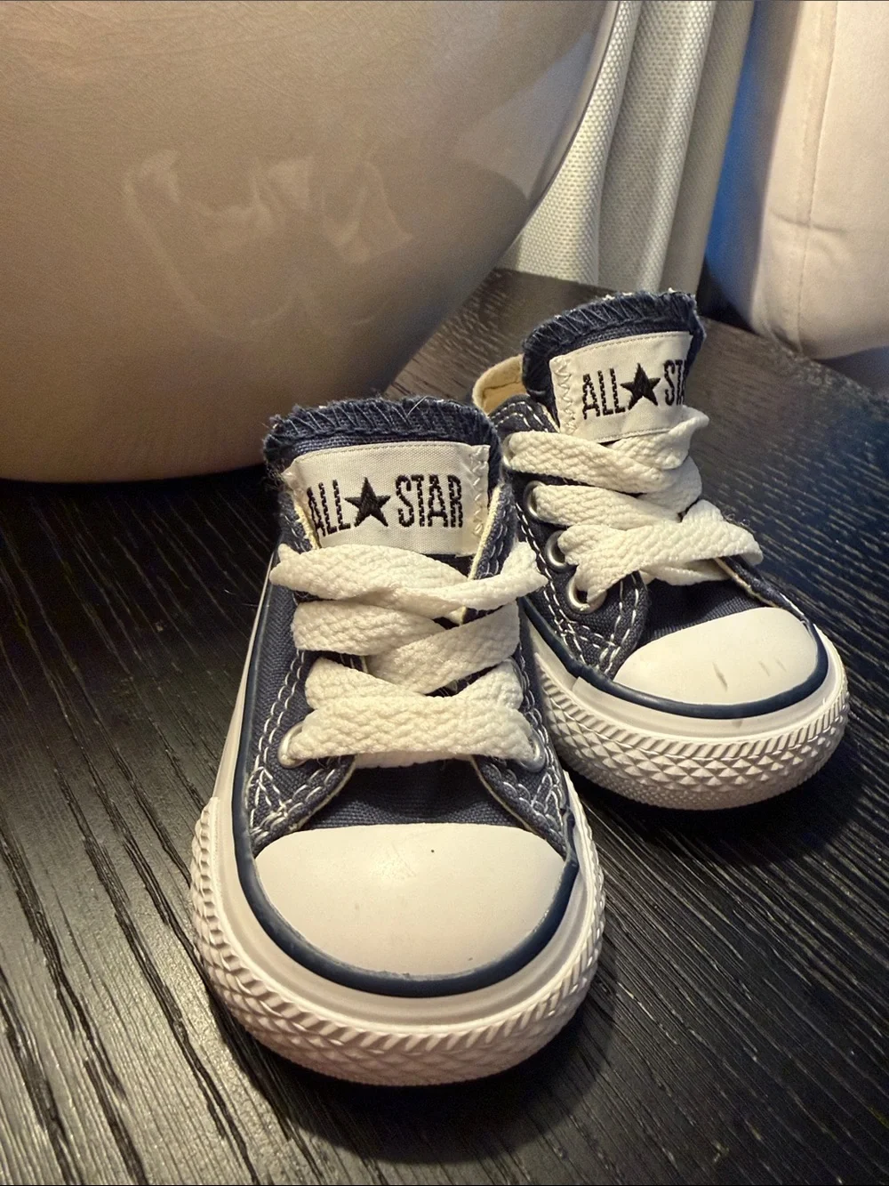 Converse classic low
